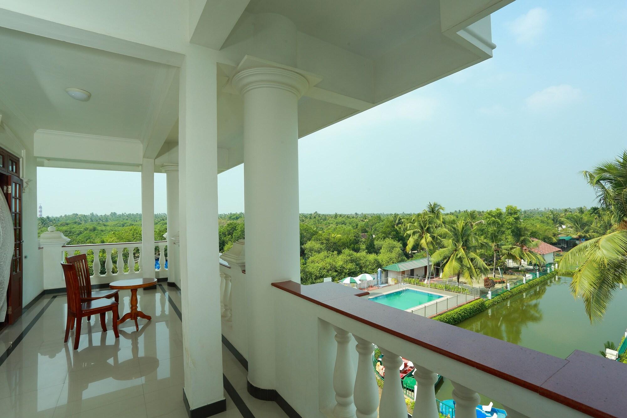 Rustic Leisures Llp Hotel Kochi Buitenkant foto